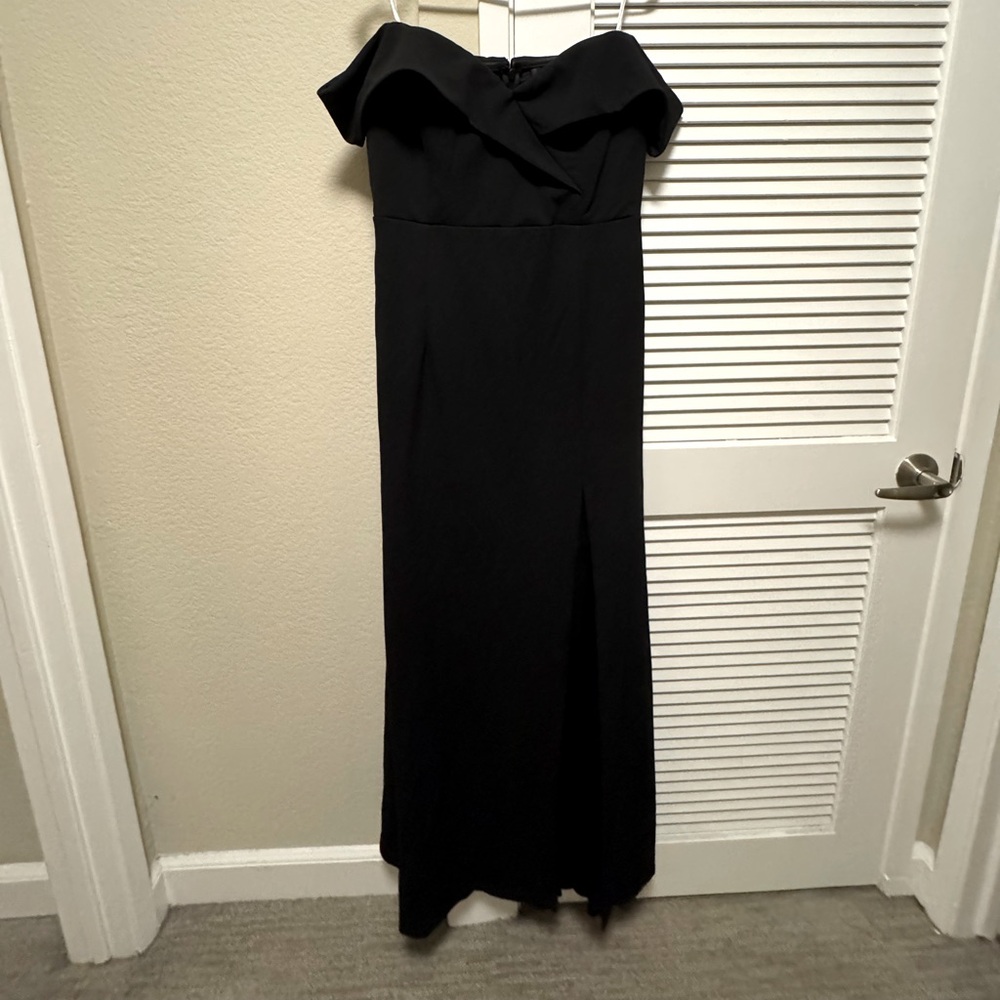 Lulu’s Song of Love Black Off-the-Shoulder Maxi Dress XL